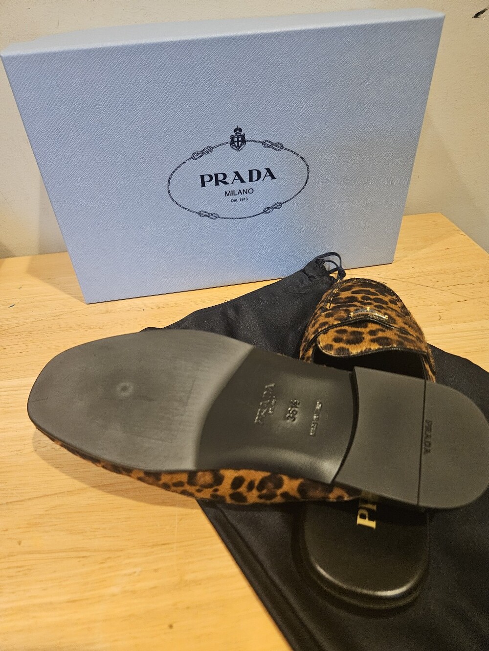 $1320 Prada Women's Leopard-Print Leather Mules Size 36.5 - Picture 8 of 10